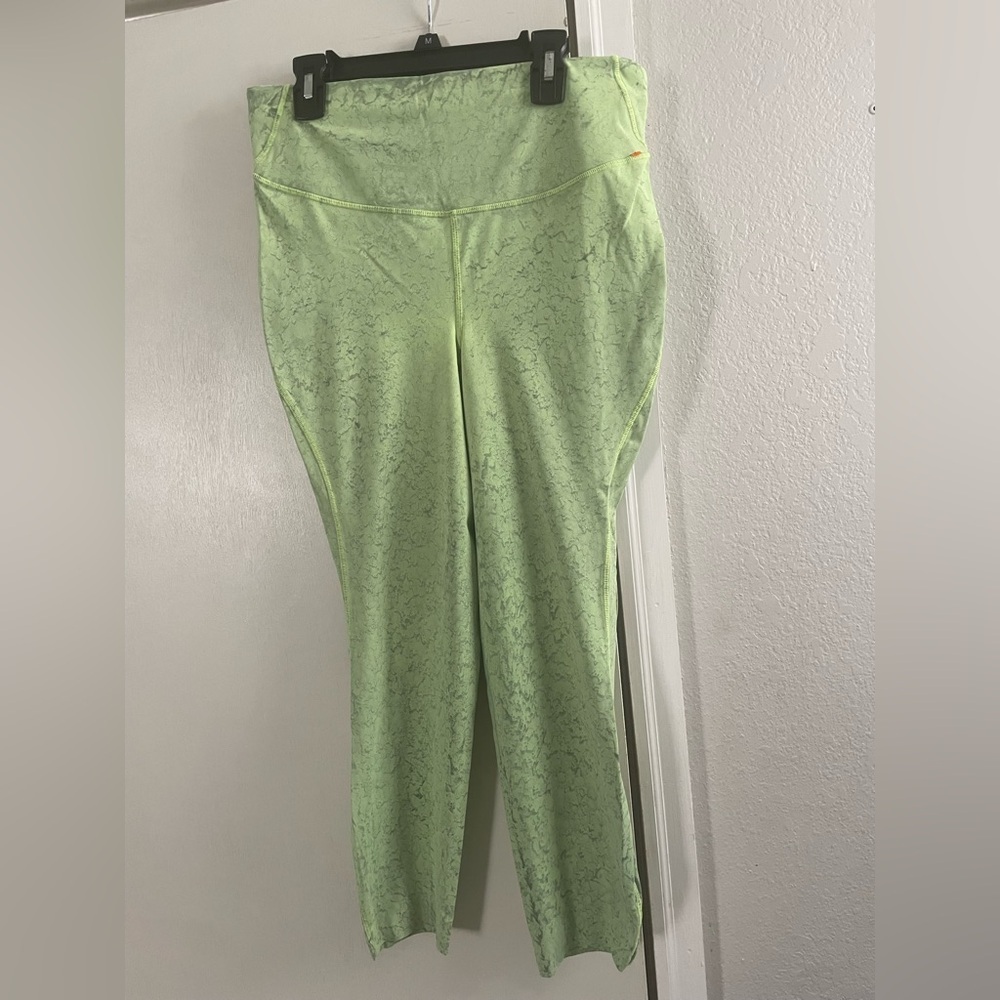 Lululemon Base Pace High-Rise Crop 23" - Picture 5 of 6